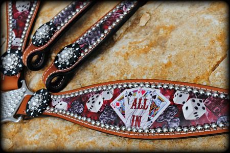 Red Tack Sets, Wild Horse Islands, Barrel Racing Tack Sets, Barrel Racing Tack Rodeo, Bling Horse Tack, Horses Tack, Cowgirl Stuff, Show Jumping Horses, Western Bridles