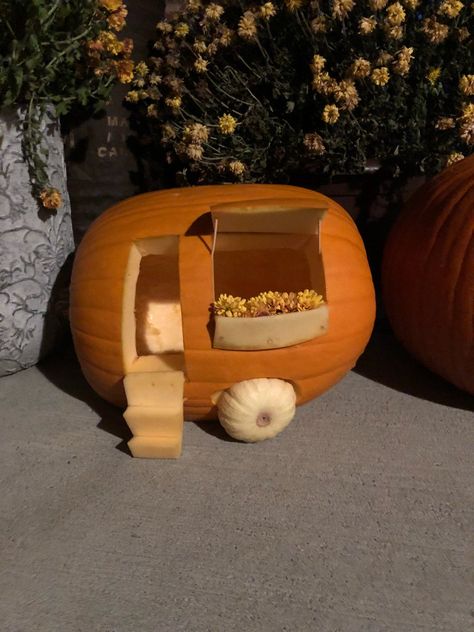 Pumpkin Camper Carving, Pumpkin Carving Camper, Camper Pumpkin Carving, Fun Pumpkin Carving Ideas Creative, Camper Pumpkin, Pumpkin Carving Ideas Creative, Bumpy Pumpkin, Pumpkin Image, Pumpkin Inspo