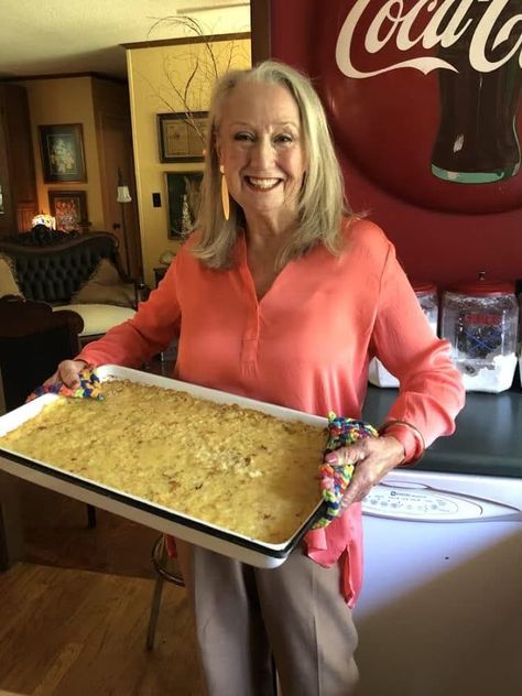 Brenda Gantt Recipes, Cooking With Brenda Gantt, Dressing Recipes Thanksgiving, Dressing Recipes Cornbread, Chocolate Pie Recipes, Clam Recipes, Cornbread Dressing, Chicken Salad Recipe, Butter Beans