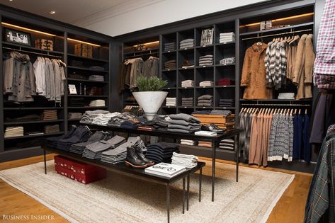 Store Design Boutique, Mens Fashion Wedding, Mens Clothing Store, Mens Fashion Business, Outfit Layout, Todd Snyder, New York Photos, Boutique Interior, Store Design Interior