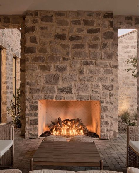 Texas Fireplace, Pawson House, Modern English Country, Modern Nest, Two Sided Fireplace, Ranch Decor, John Mccain, Spanish Revival, Diy Fireplace