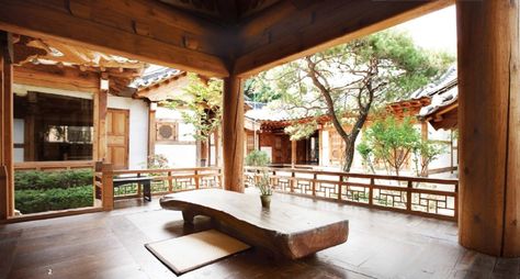 Korean Tea House, Korean Home Interior, Korean Interior, Korean Interior Design, Open Porch, Korean Traditional House, Korean Aesthetics, Building References, Traditional Korean House