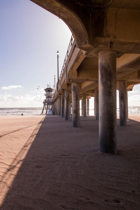 Huntington Beach Pier Orange County SoCal California California Pier Aesthetic, Hermosa Beach Pier, Vintage Long Beach California, Huntington Beach Pier, Huntington Beach Ca, Huntington Beach California, Orange County California, Seal Beach, Ca History