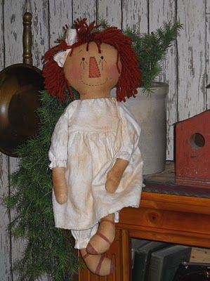 Simple Rag Doll Patterns | The Olde Country Cupboard: Free Simple Annie pattern for you. Primitive Dolls Handmade, Amish Dolls, Anni Downs, Country Cupboard, Primitive Doll Patterns, Raggedy Doll, Doll Patterns Free, Primitive Patterns, Raggedy Ann Doll