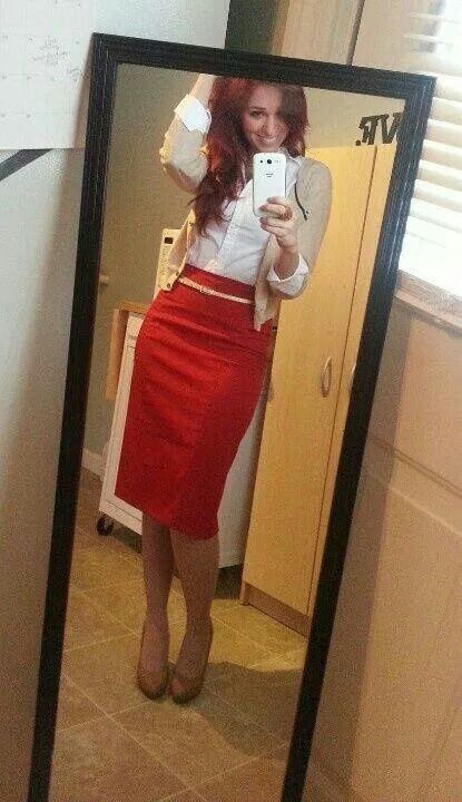 Cute Neutral Cardigan, Jw Fashion, Red Pencil Skirt, Red Pencil, Pencil Skirt White, Red Skirt, Professional Attire, Skirt White, Red Skirts