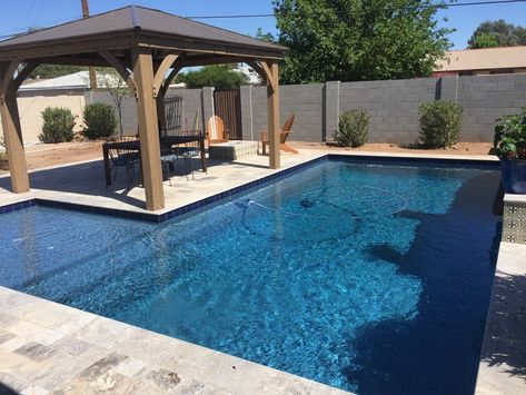 Contemporary L Shape Pool with Long Bench and Sun Shelf L Shape Pool, Sun Shelf Pool, Pool Styles, Sun Shelf, Inground Pool Designs, Swimming Pool Service, Rectangle Pool, Florida Pool, Pool House Designs