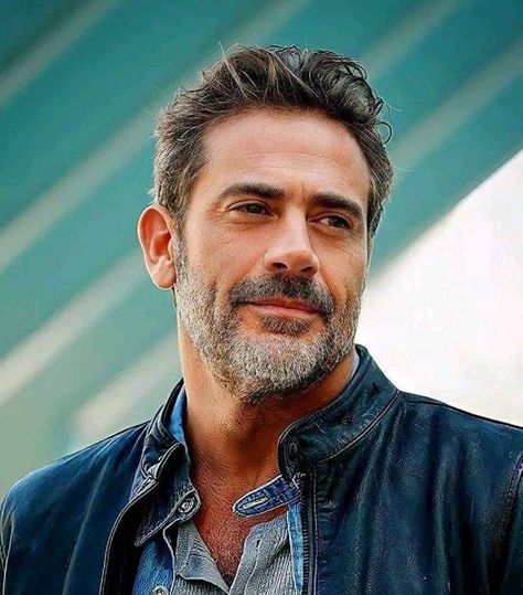 Jeff Dean Morgan, Jeffrey Dean Morgan Negan, Negan Twd, John Winchester, Jeffrey Dean, Jeffrey Dean Morgan, Daryl Dixon, Hot Actors, Celebrities Male