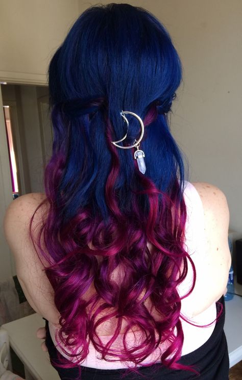 Directions Midnight Blue, Magenta Hair Color, Long Hair Color Ideas, Exotic Hair Color, Blue And Pink Hair, Color Anime, Maroon Hair, Blue And Magenta, Magenta Hair