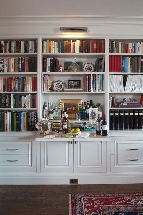 built in bookshelf ideas - Google Search Bar Lounge Room Ideas, Bar Bookcase, Bookshelf Bar, Bar Lounge Room, Library Bar, Bookcase Bar, Entertaining House, Bookcase Styling, Fire Places