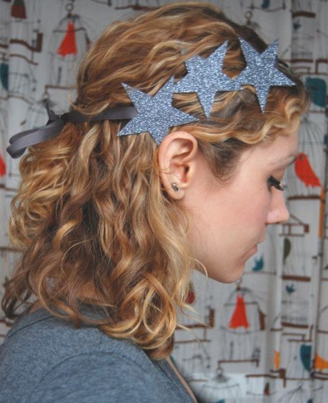 Star Hairpin, Hair Accessories Pins, Headband Tutorial, Valentines Crafts, Star Headband, Curly Hair Types, Tutorials Diy, Festival Diy, Star Hair