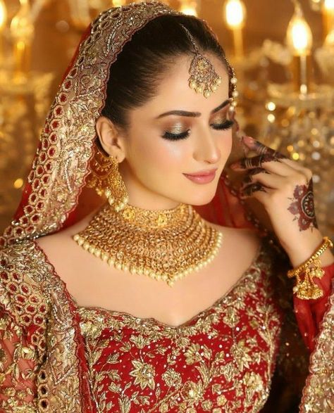 Makeup Commercial, Halloween Skeleton Makeup, Pakistani Makeup, Pakistani Bridal Makeup, Bridal Makeup Images, Skeleton Makeup, Salon Makeup, Bridal Makeup Wedding, Wedding Makeup Looks