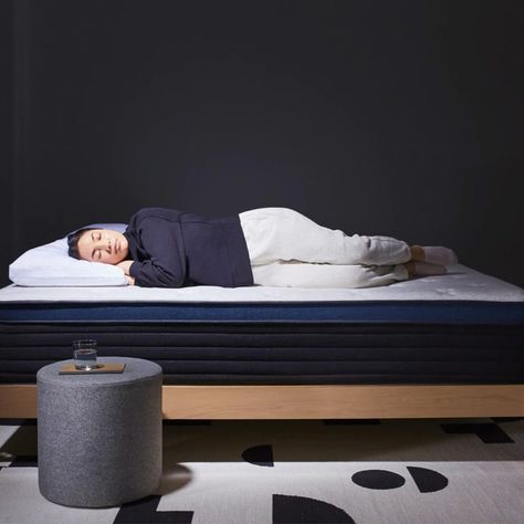 11 Best Mattresses for Side Sleepers in 2022: Casper, Helix, DreamCloud, Nolah | SELF Helix Mattress, Top Rated Mattresses, Mattress Buying, Luxury Mattresses, Soft Mattress, Side Sleeper, Firm Mattress, New Beds, Best Mattress