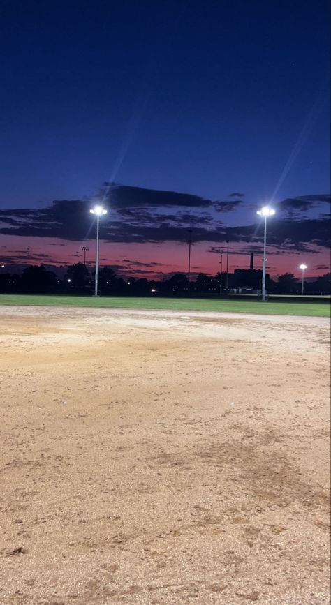 Baseball Field Wallpaper, Baseball Field Background, Liminal Nostalgia, Softball Aesthetic, Softball Picture, Softball Pics, Savannah Bananas, Softball Field, Baseball Practice