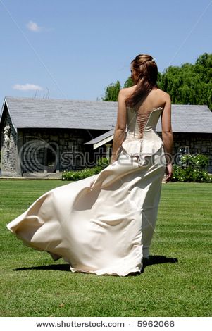 billowing dress Dress Flowing In The Wind Drawing, Dress Blowing In Wind Drawing, Windy Girl, Windy Skirts, Wind Skirt, Dress Wind, Wedding Day Dresses, Walking Outside, Wind Blowing