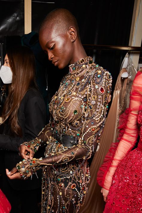 Zuhair Murad Spring 2022 Couture Fashion Show Backstage Fashion Show | The Impression Paris Street Style Spring, 2022 Couture, Fashion Show Backstage, Zuhair Murad, Paris Street Style, Spring Street Style, Fashion Advertising, Ad Campaign, Couture Collection