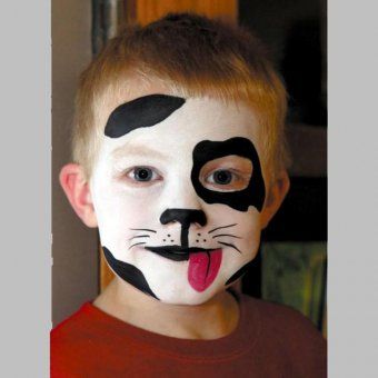 maquillage, enfant, dalmatien, fête,anniversaire Dog Face Paints, Dog Makeup, Makeup Kit Essentials, Eyeliner For Hooded Eyes, Makeup Kit For Kids, Face Painting Tutorials, Face Paint Kit, Complete Makeup, Makeup Artist Kit