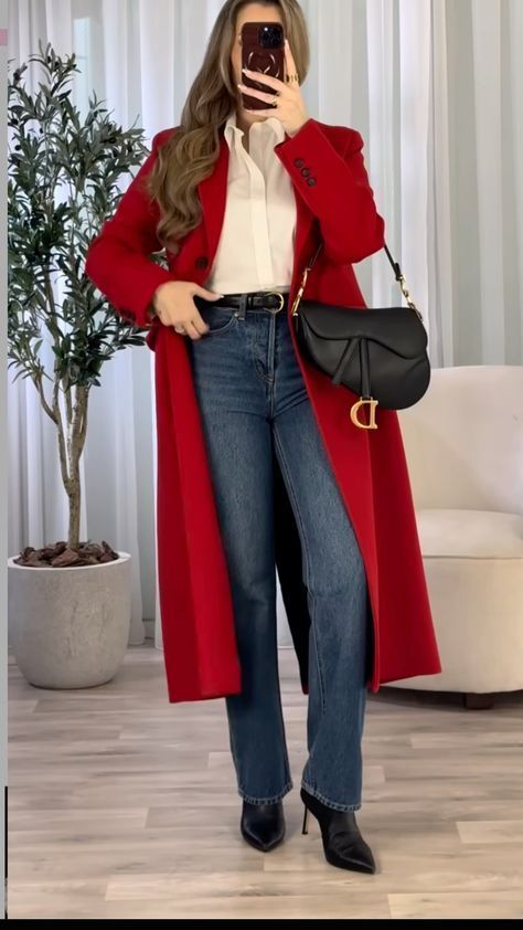 Classy Winter Outfits Dressy, Casual Leather Jacket Outfit, Old Money Outfits, Modest Casual Outfits, New Look Fashion, Classy Winter Outfits, Classic Style Outfits, Winter Fashion Outfits Casual, Europe Outfits