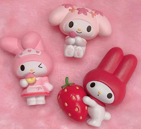 Fairy Crafts, Pastel Pink Aesthetic, Clay Art Projects, Stationery Accessories, Hello Kitty Collection, Cute Toys, Pusheen, Sanrio Characters, My Melody