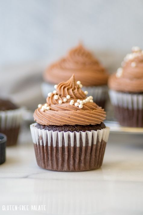 These easy gluten-free chocolate cupcakes are super simple to whip up, use only one bowl, and have the perfect bakery style texture. Gluten-free chocolate cupcakes have never been easier! Egg Free Cupcakes, Gluten Free Chocolate Cupcakes, King Arthur Gluten Free, Gluten Free Cupcakes, Cupcake Recipes Chocolate, Best Gluten Free Recipes, Gf Desserts, Gluten Free Sweets, Gluten Free Treats