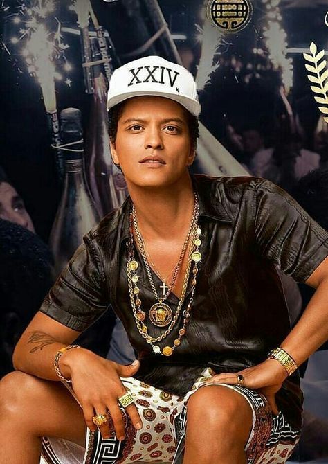 bruno Mars More Mars Images, Mars Pictures, Famous Singers, Bruno Mars, Pop Rock, Looks Style, American Singers, Pop Star, Pop Music