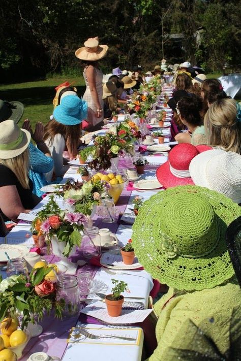 Ladies in hats seated at a garden tea party bridal shower. Trendy Wedding Themes, Winter Engagement Party, Ladies Tea, Wedding Themes Spring, Tea Party Table, Garden Tea Party, Bridal Tea Party, White Bridal Shower, Tea Party Theme