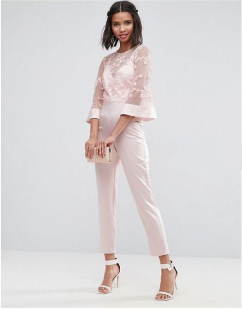 We've got your wedding season wardrobe sorted with our edit of 30 gorgeous outfit ideas for wedding guests - you'll thank us for this one! #weddingguestdressesideas Wedding Pants Outfit, Wedding Guest Pants, Jumpsuit Lace, Wedding Pants, Satin Pant, Jumpsuit For Wedding Guest, Wedding Guest Outfit Fall, Outfit Wedding Guest, Wedding Jumpsuit