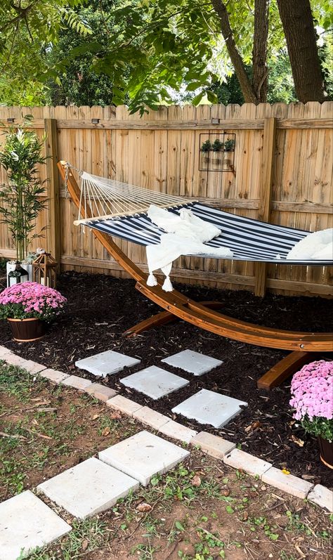 Small Backyard Hammock Ideas, Hammock In Corner Of Yard, Yard Hammock Ideas, Outside Hammock Area, Hammock Area Backyard, Hammock On Patio, Hammock By Pool, Corner Hammock Outdoor, Hammock On Deck Ideas