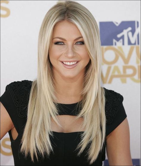 Julianne Hough Long Hair, Long Layered Haircuts, Julianne Hough, Stil Elegant, Long Blonde, Long Layered Hair, Haircuts For Long Hair, Straight Human Hair, Long Blonde Hair