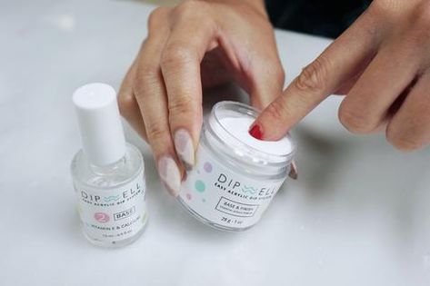 Dip Nails Tutorial, Color Dip Powder Nails, Dipwell Nails, How To Do Dips, Buff Nails, Acrylic Nail Shapes, Nails Tutorial, Dip Nails, Long Lasting Nails