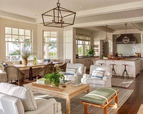 Lowcountry Kitchen, Shingle Style Architecture, Beautiful Beach Houses, House Journal, Dining Banquette, Shingle Style Homes, Family Estate, Kiawah Island, Luxe Interiors