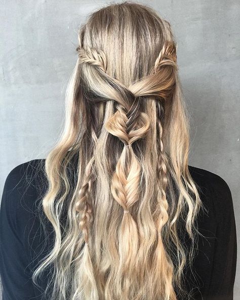 Pin for Later: Copy These Khaleesi Braided Hair Ideas Before Game of Thrones Khaleesi Hair, Viking Hair, Game Day Hair, Long Blonde, Long Blonde Hair, Box Braids Hairstyles, Hair Dos, Gorgeous Hair, Braid Styles