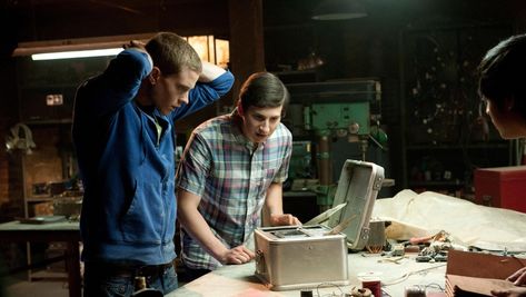 Project Almanac, Kids Garage, 2015 Movies, Out Of Control, Time Machine, News Update, Hd Movies, Movies Online, Full Hd