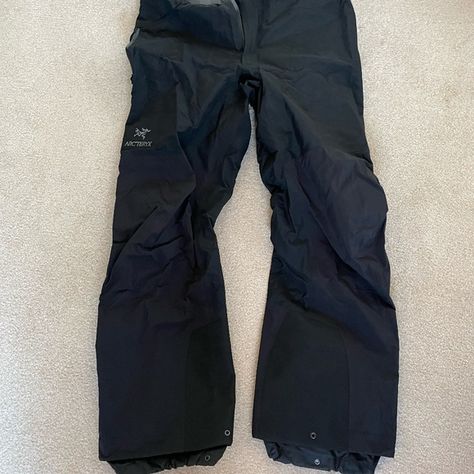 Arcteryx Mens Ski Pants Arcteryx Pants, Arcteryx Ski, Sneakers Photography, Arcteryx Mens, Mens Ski Pants, Ski Pants, Gore Tex, Pants Black, Dream Wardrobe