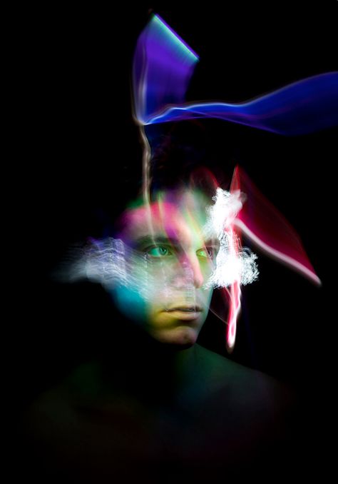 Light Painting by Patrick Rochon Distortion Photography, Gcse Photography, Movement Photography, Light Painting Photography, Low Light Photography, Portrait Lighting, High Fashion Photography, Light Trails, Artist Models