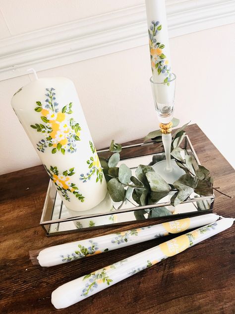 Hand Painted Pillar Candles, Painted Pillar Candles, Candle Crafts Diy, Hand Painted Candles, Tall Candle, Easter Candles, Painted Candles, Candle Craft, Spring Painting