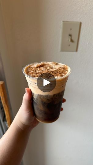 Iced Coffee Protein Shake, Coffee Creamers, Tea Drinks, Cold Foam, Simple Food, Healthy Choice, Ice Coffee, Starbucks Recipes, Dessert Sauces