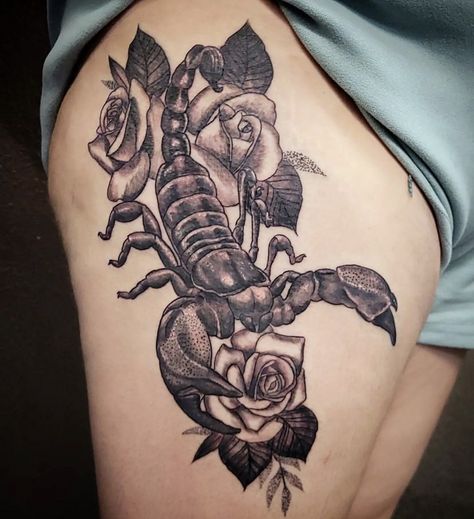 Scorpion Rose Tattoo Design, Scorpion Tattoo On Thigh, Scorpion Hip Tattoo, Scorpion Leg Tattoos Women, Scorpion And Rose Tattoo Design, Thigh Tattoo, I Tattoo, Tattoos