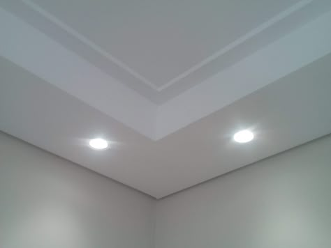 Box Ceiling Ideas, L Box Ceiling, Fake Ceiling, Box Ceiling, Baseboard Moulding, House Window Design, House Ceiling, House Ceiling Design, Workout Room