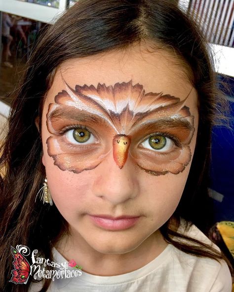 #fantasymetamorfaces #brisbanefacepainter #brisbaneentertainer  #brisbaneentertainers  #brisbaneentertainment  #owlfacepaint  #owlface… Owl Face Paint, Fairy Face Paint, Fairy Face, Mask Face Paint, Animal Face Paintings, Festival Face Paint, Face Painting Tips, Fair Face, Harry Potter Face