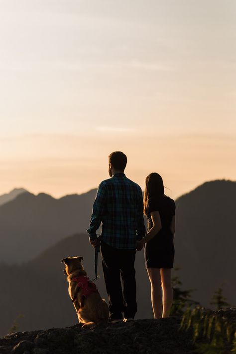 Prenup With Dogs Cute Ideas, Boyfriend And Dog Pictures, Couples With Dogs Aesthetic, Couple Hiking With Dog, Engagement Photo Shoot With Dogs, Couple Dog Aesthetic, Couple Photos With Dogs Christmas, Couple And Dog Aesthetic, Dog With Couple