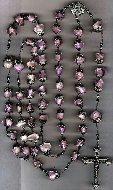 Father Gabriel, Purple Rosary, Beautiful Rosary, Rosary Jewelry, Rosary Prayer, Praying The Rosary, Holy Rosary, Plant A Tree, Blessed Mother Mary