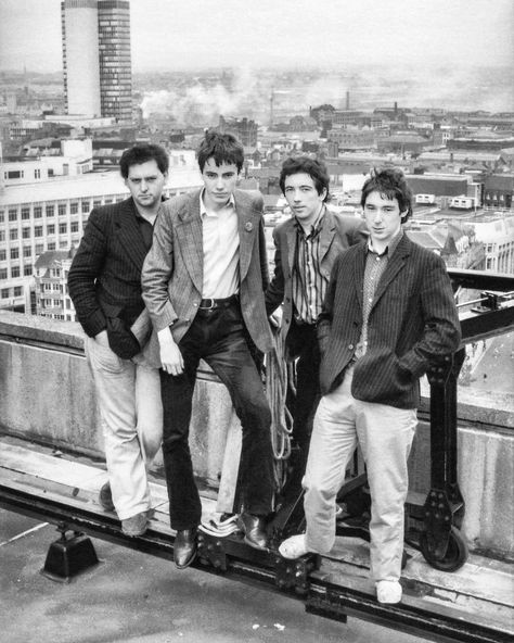 The Buzzcocks, Punk Rock Bands, Punk Music, The New Wave, London Calling, New Wave, Punk Rock, Rock Bands, Magazine