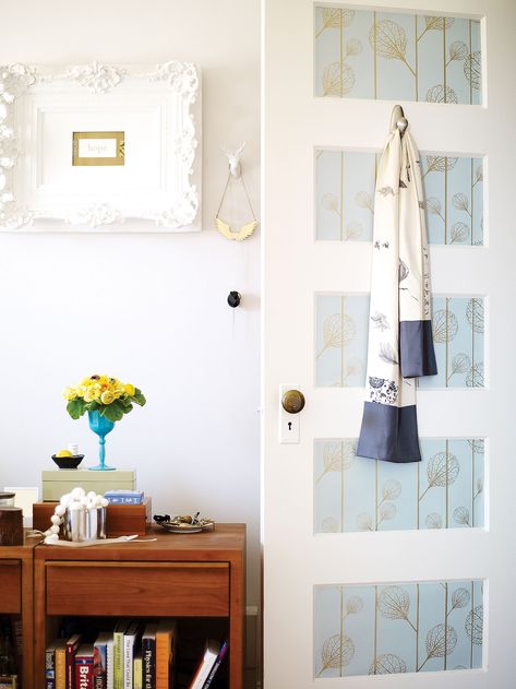 How to Wallpaper Door Panels | Some of the most attractive wallpaper patterns are too busy for an entire room, but perfect for transforming a small area, such as a door Wallpaper Door Ideas, Entryway Interior, Easy Painting Projects, Ideas Entryway, Charcoal Walls, Easy Weekend Projects, Attractive Wallpapers, Wallpaper Door, Black Interior Doors