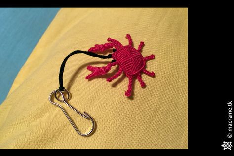 Macrame Crab by Breach90 Baby Shark Macrame, Crochet Hermit Crab, Crab Bracelet Pattern, Small Crab Crochet Pattern, Macrame Crab Tutorial, Macrame Ideas, Macrame Tutorial, Micro Macrame, Purse Charms