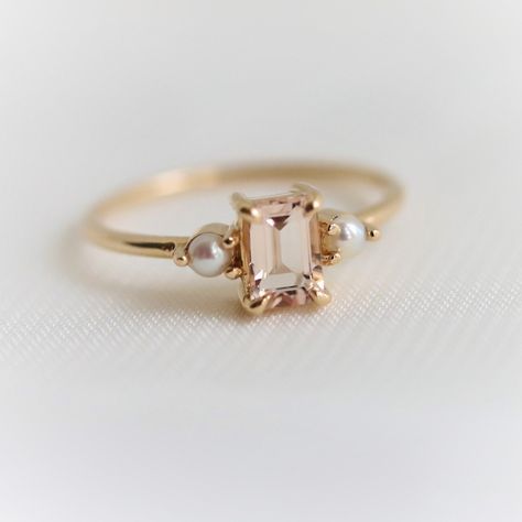 Emerald Cut Ring With Pearls, Pink Emerald Engagement Ring, Pearl Rings Engagement, Engagement Rings With Pearls, Peach Engagement Ring, Morganite Gold Ring, Morganite Engagement Rings, Pink Stone Engagement Rings, Peach Morganite Engagement Ring