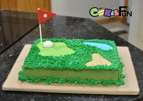 1/4 sheet cake with buttercream icing and fondant decorations. Golf Grooms Cake, Golf Course Cake, Golf Themed Cakes, Father's Day Cake, Golf Birthday Cakes, Half Sheet Cake, Golf Cake, Golf Birthday Party, Cake With Buttercream