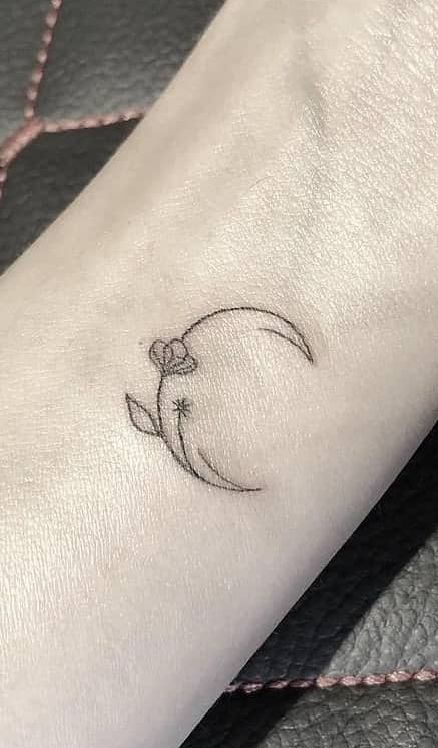 Small Tattoos Celestial, Small Tattoos Moon And Stars, Small Moon And Flower Tattoo, Minimalist Celestial Tattoo, Dainty Moon Tattoos, Moon And Start Tattoo, Moon Tattoo Ankle, Moon Tattoo Flower, Small Moon Tattoos For Women