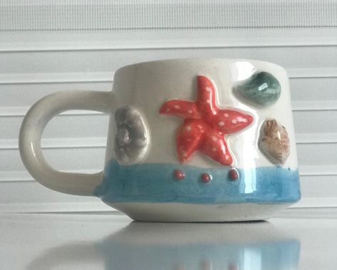 Ceramic Mugs Cute, Beach Ceramics, Ocean Ceramics, Ceramics Mug, Seashell Design, 3d Mug, Clay Cup, Pinch Pot, Pinch Pots