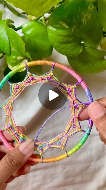 How Make Dream Catcher, 3d Dreamcatcher Tutorial, Dream Catcher Patterns Diy, Diy Boho Dreamcatcher, How To Make A Dream Catcher Diy, Dreamcatcher Patterns Tutorials, Diy Dream Catcher Tutorial Step By Step, Boho Dream Catcher Diy, Macrame Dream Catcher Diy Tutorials