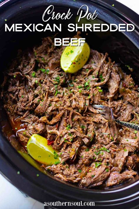 Crock Pot Mexican, Nachos Recipe Beef, Crockpot Recipes Mexican, Shredded Beef Recipes, Beef Crockpot, Shredded Beef Tacos, Mexican Shredded Beef, Mexican Beef, Sunday Dinners